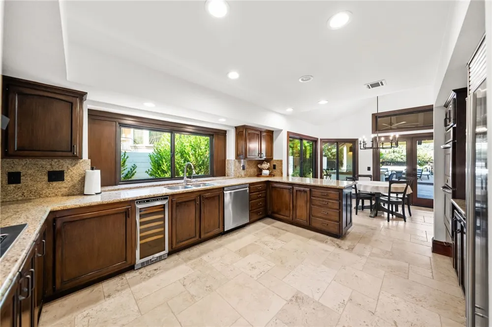 38708 Quail Ridge Murrieta, CA 92562