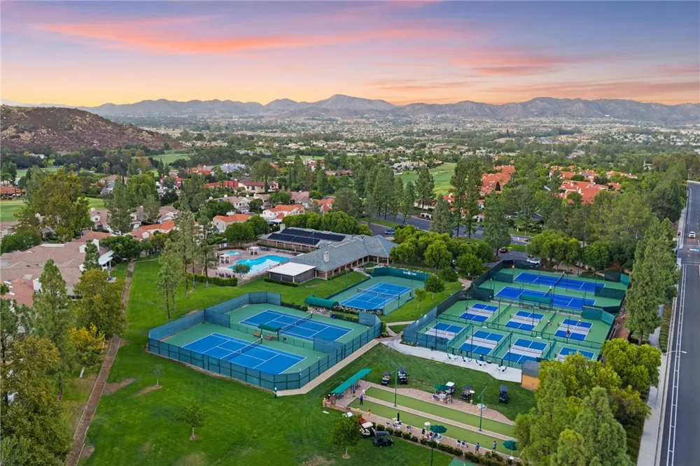38708 Quail Ridge Murrieta, CA 92562