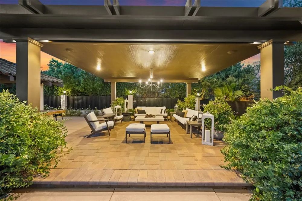 38708 Quail Ridge Murrieta, CA 92562