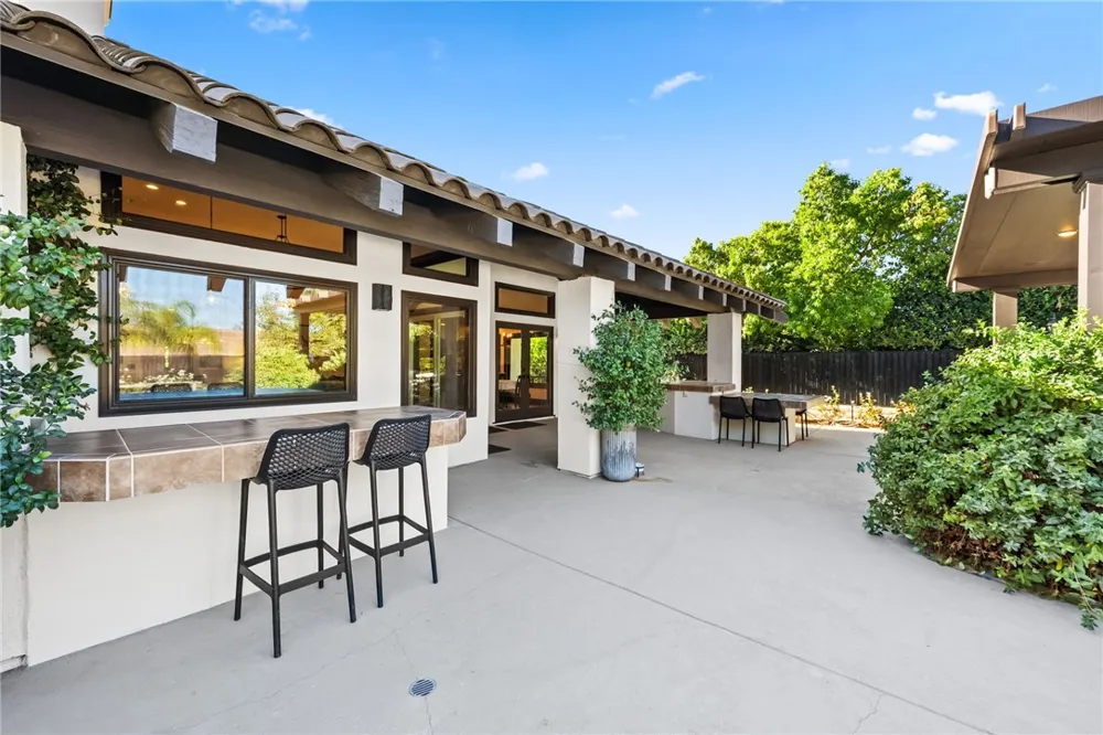 38708 Quail Ridge Murrieta, CA 92562