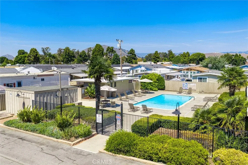 3860 S Higuera #D9 San Luis Obispo, CA 93401
