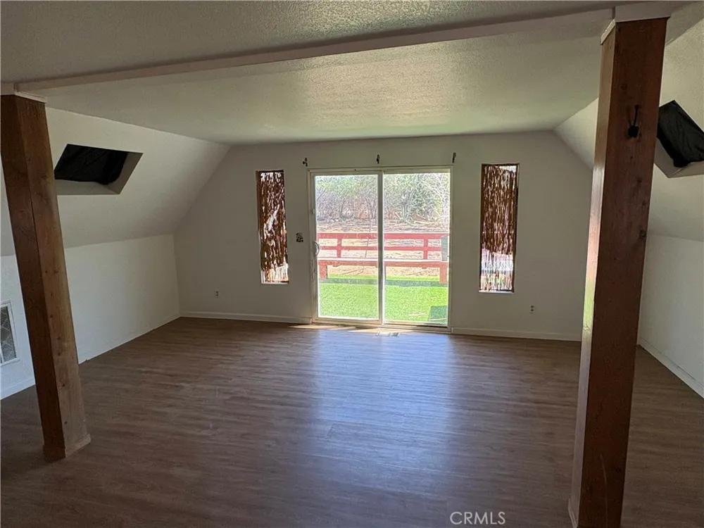 16810 Winona Street Victorville, CA 92395