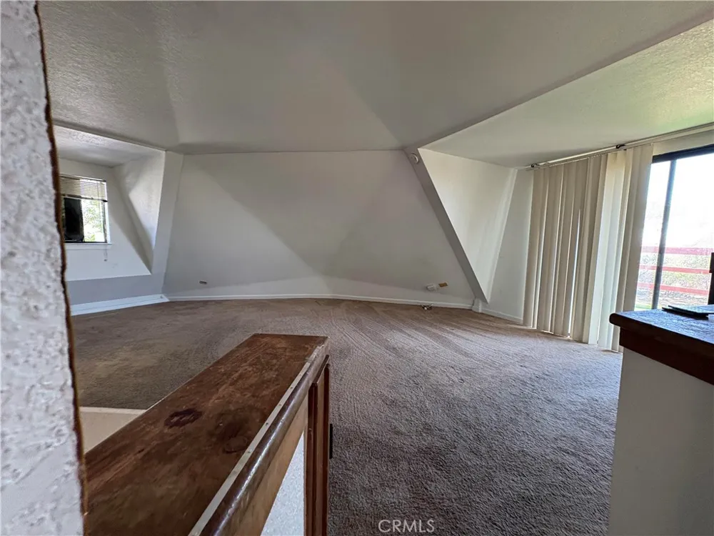 16810 Winona Street Victorville, CA 92395