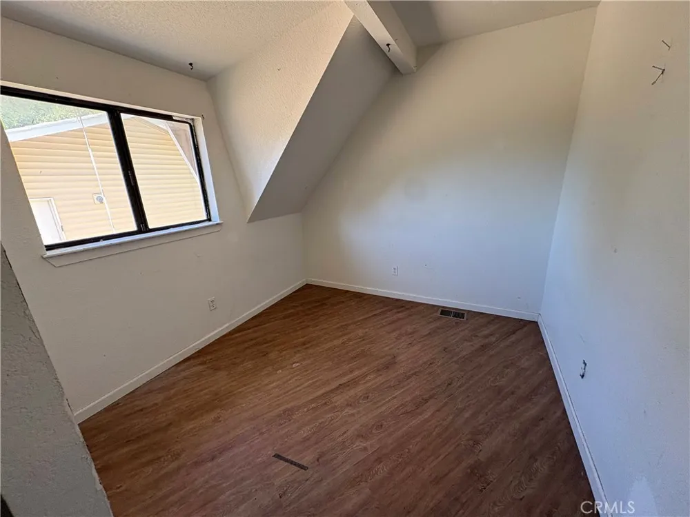16810 Winona Street Victorville, CA 92395
