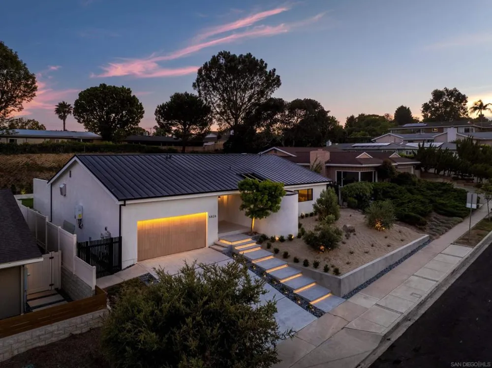 5826 Soledad Mountain Rd La Jolla, CA 92037