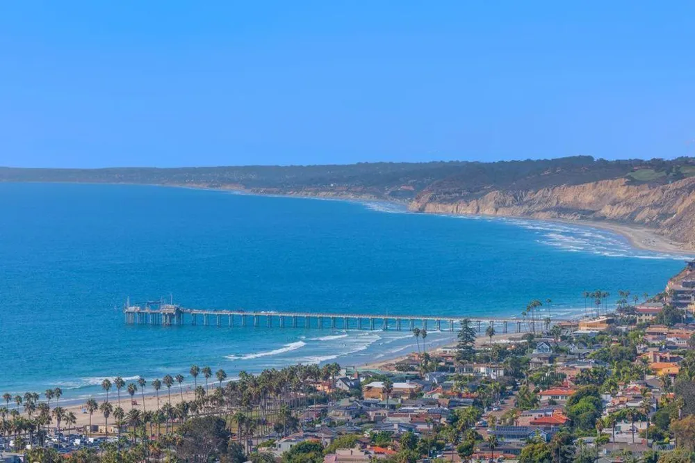 7546 Caminito Avola La Jolla, CA 92037
