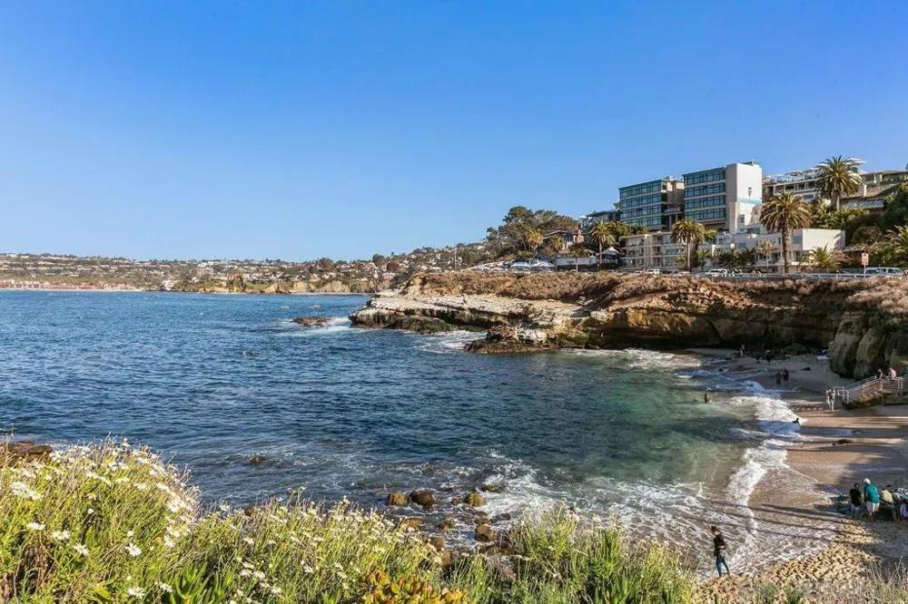 7546 Caminito Avola La Jolla, CA 92037