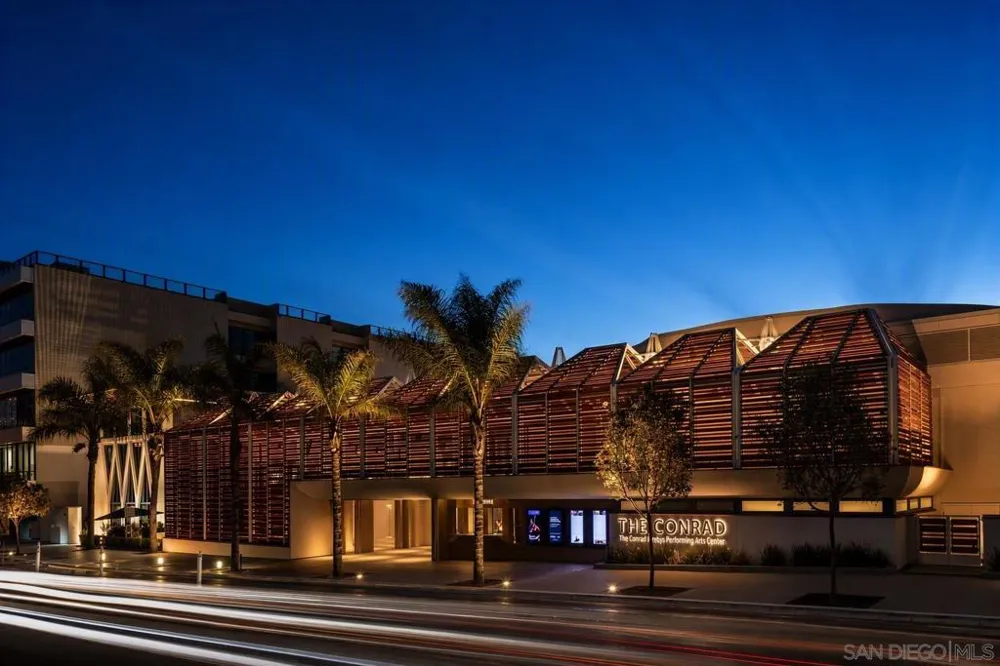 7546 Caminito Avola La Jolla, CA 92037