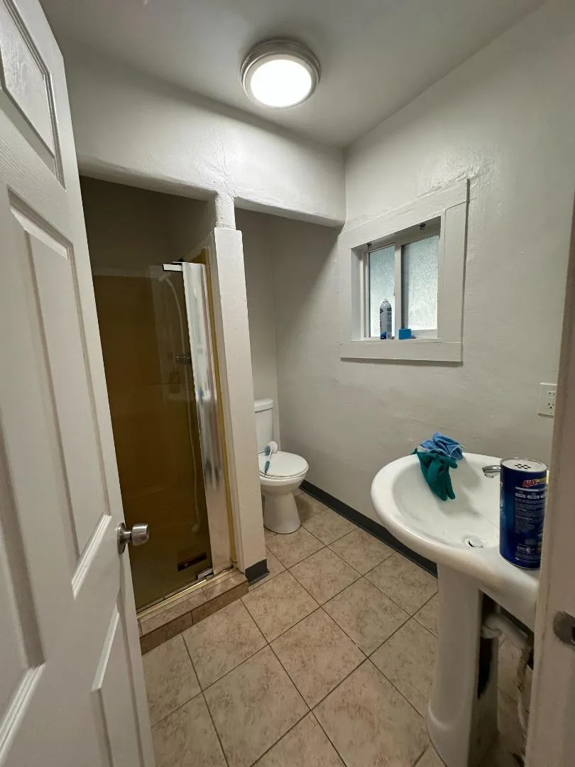 121 Lincoln Road Vallejo, CA 94590