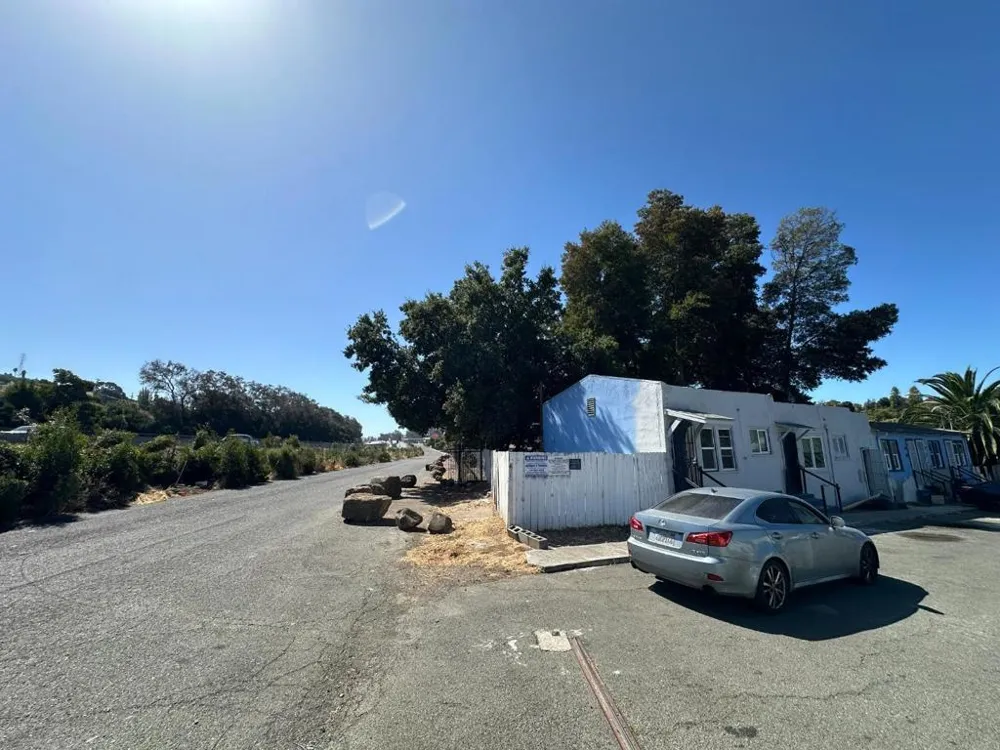 121 Lincoln Road Vallejo, CA 94590
