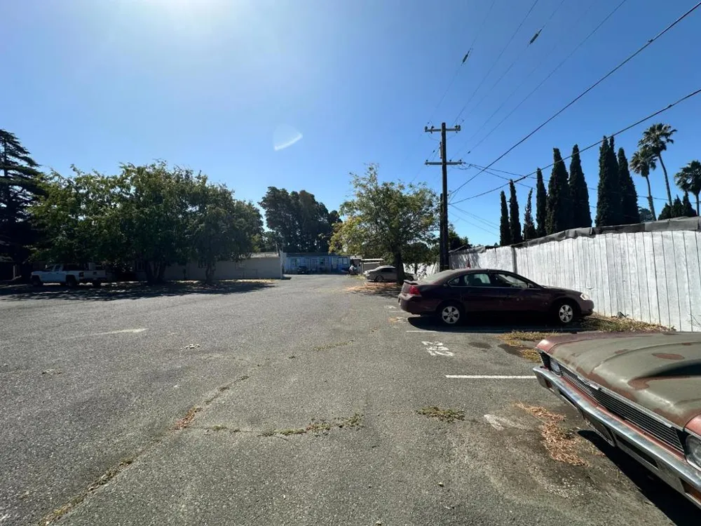 121 Lincoln Road Vallejo, CA 94590