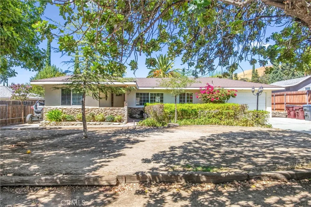 1739 Alessandro Banning, CA 92220