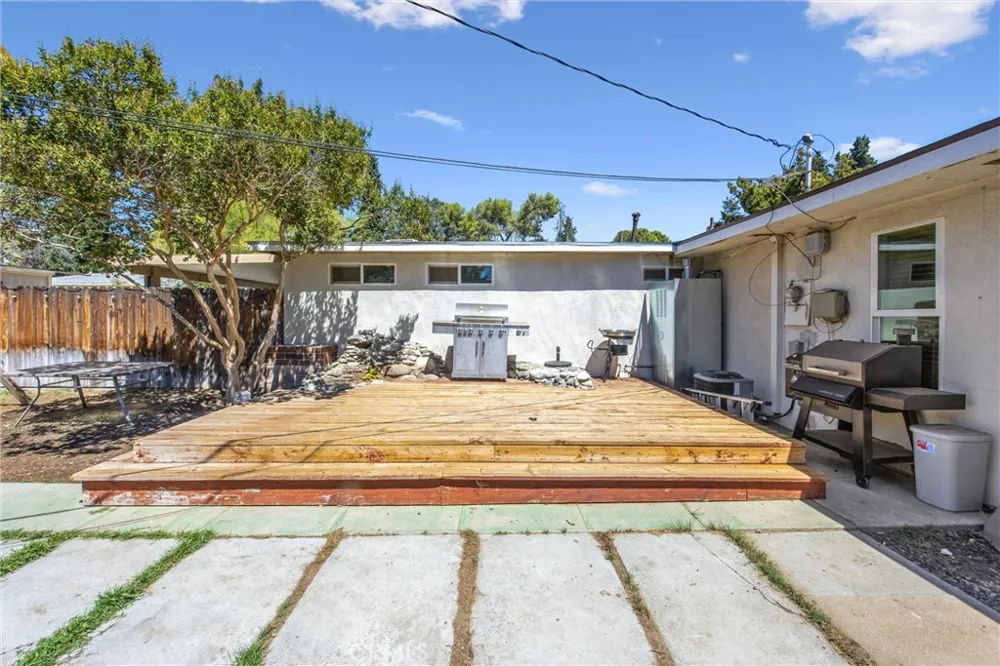 1739 Alessandro Banning, CA 92220