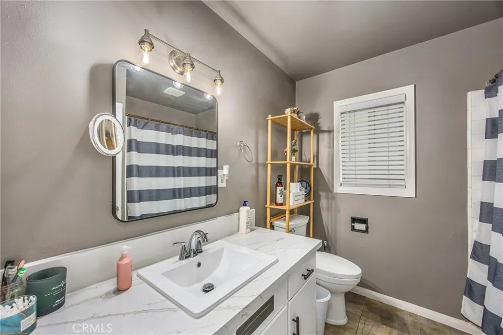 1739 Alessandro Banning, CA 92220