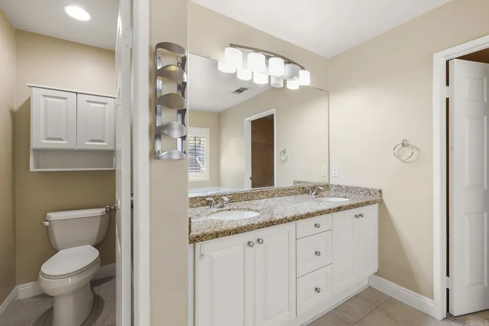 943 Manteca Drive Oceanside, CA 92057