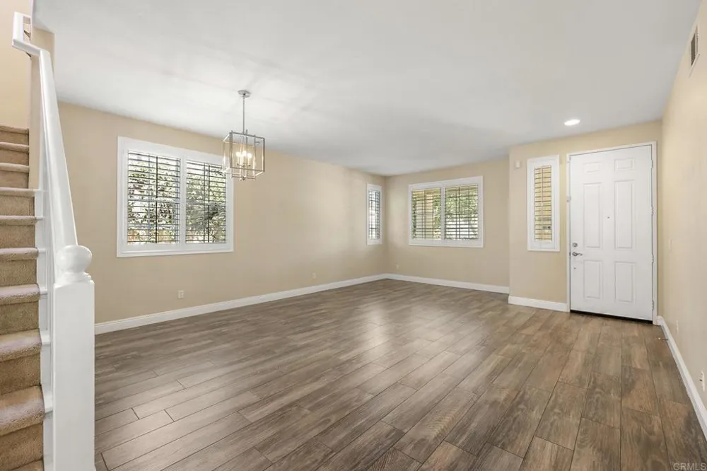 943 Manteca Drive Oceanside, CA 92057