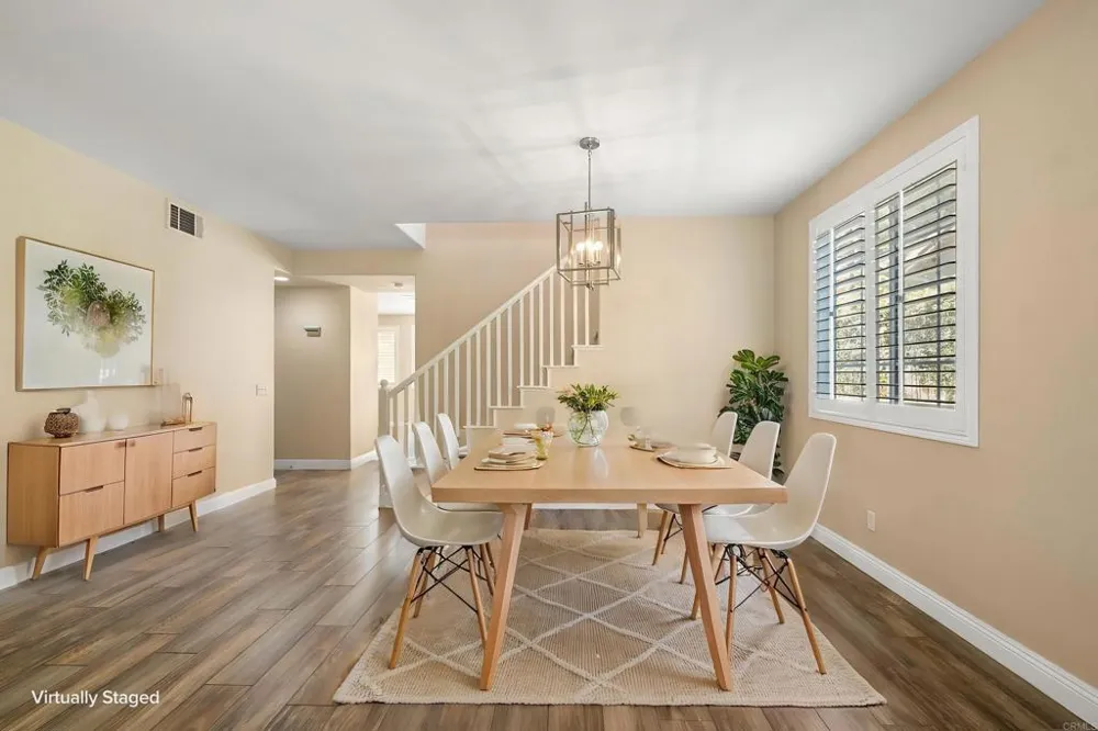 943 Manteca Drive Oceanside, CA 92057
