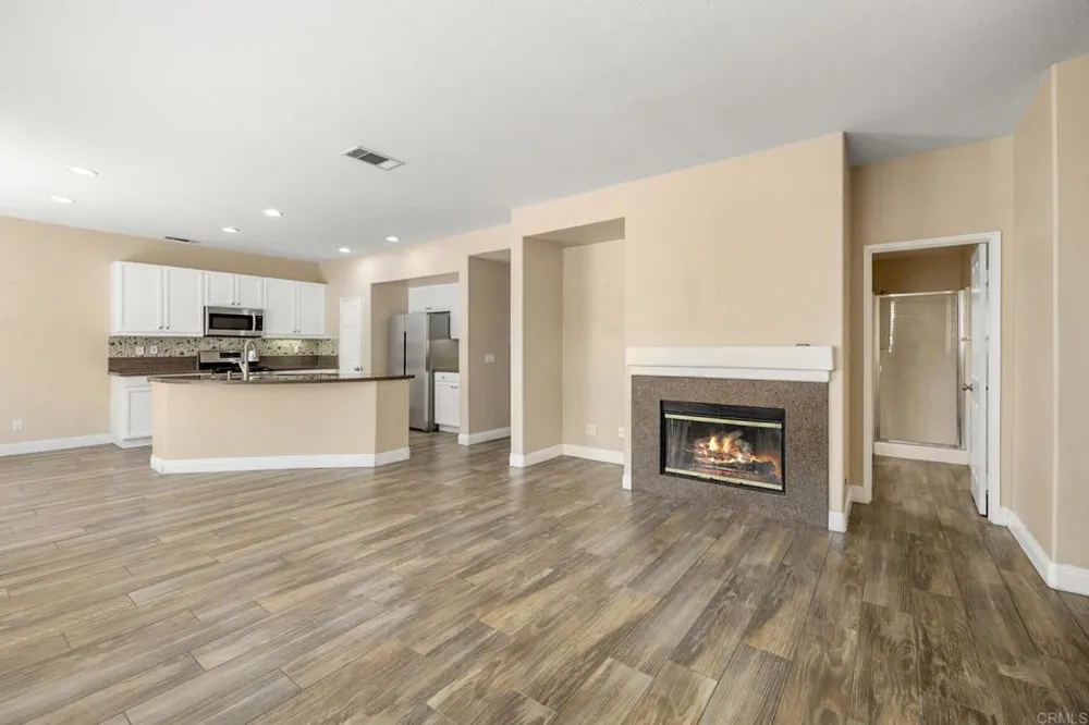 943 Manteca Drive Oceanside, CA 92057