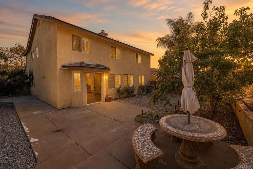 943 Manteca Drive Oceanside, CA 92057