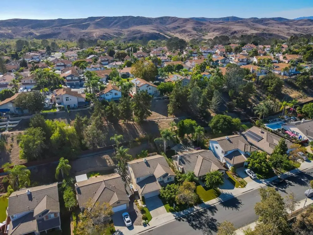 943 Manteca Drive Oceanside, CA 92057