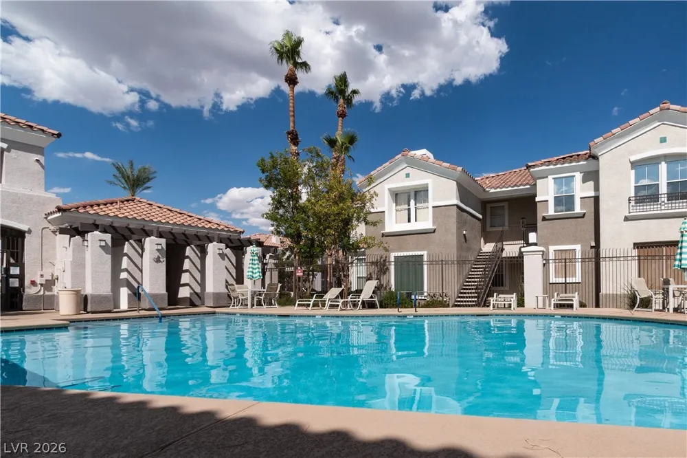 2325 Windmill Parkway #1214 Henderson, NV 89074