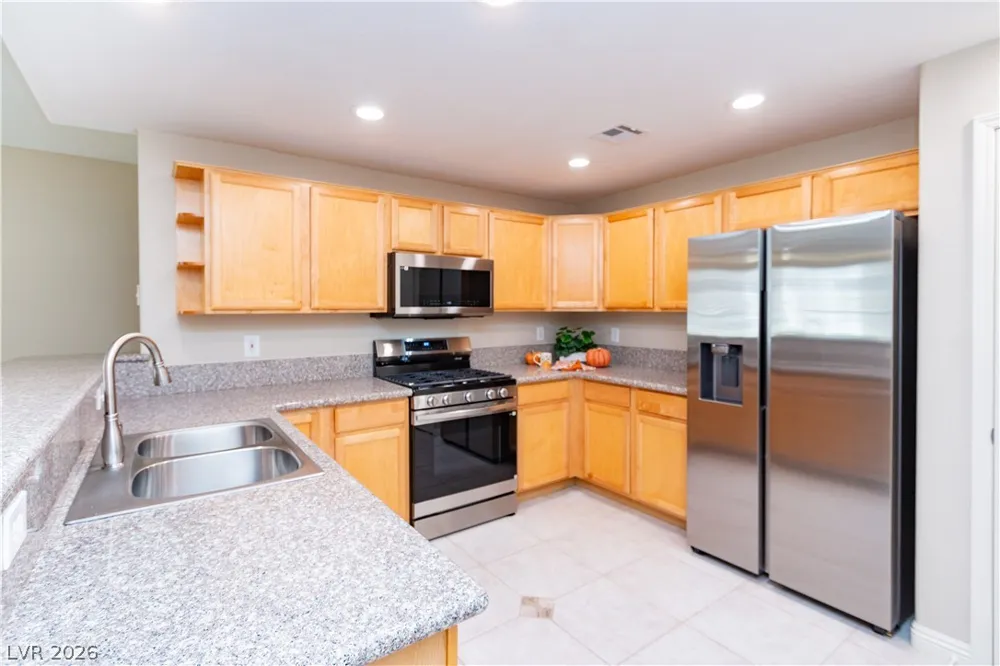 2325 Windmill Parkway #1214 Henderson, NV 89074