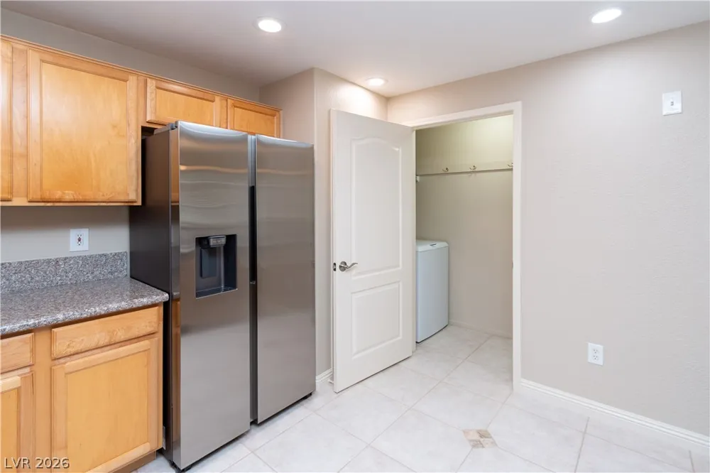 2325 Windmill Parkway #1214 Henderson, NV 89074