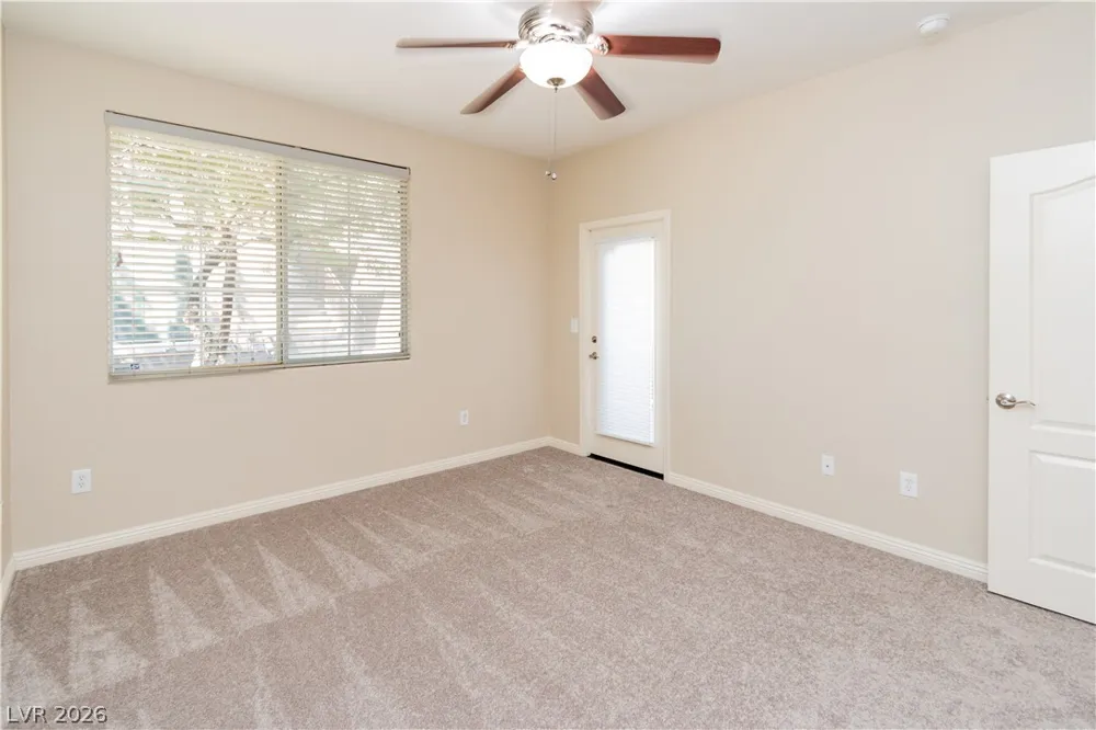 2325 Windmill Parkway #1214 Henderson, NV 89074