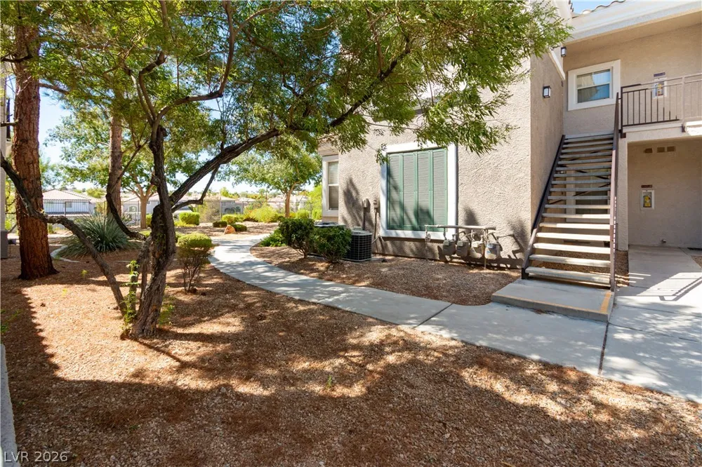 2325 Windmill Parkway #1214 Henderson, NV 89074