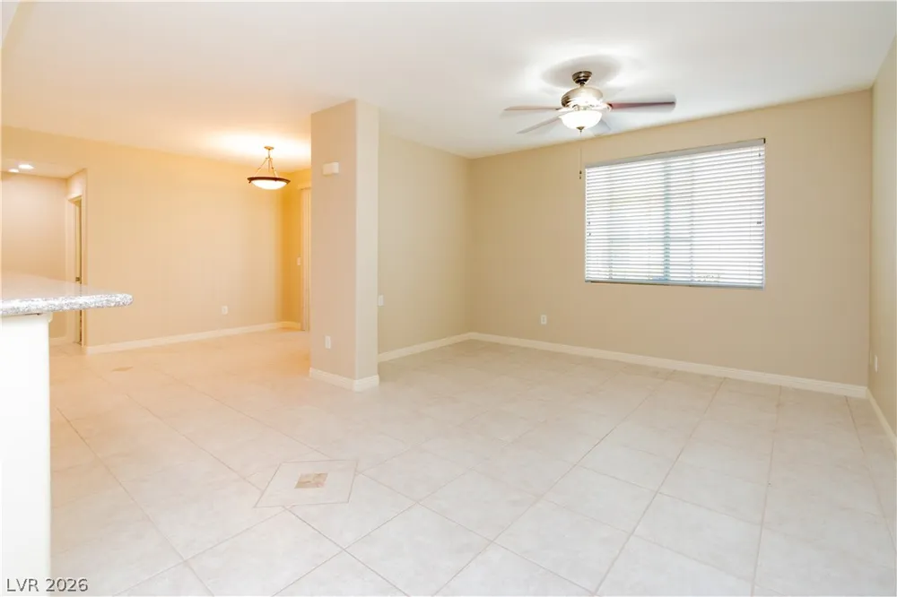 2325 Windmill Parkway #1214 Henderson, NV 89074
