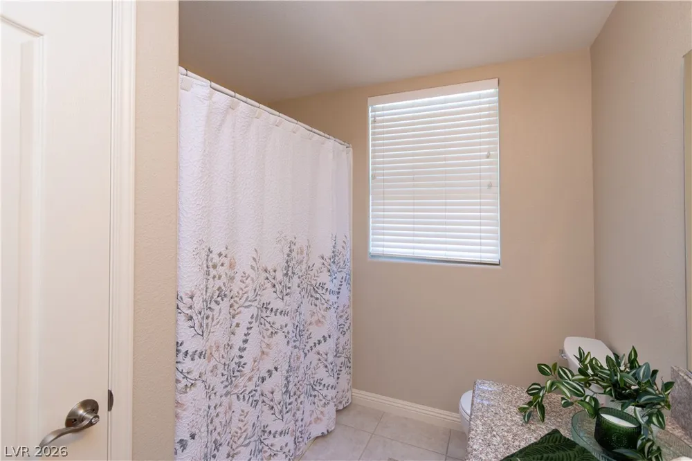 2325 Windmill Parkway #1214 Henderson, NV 89074