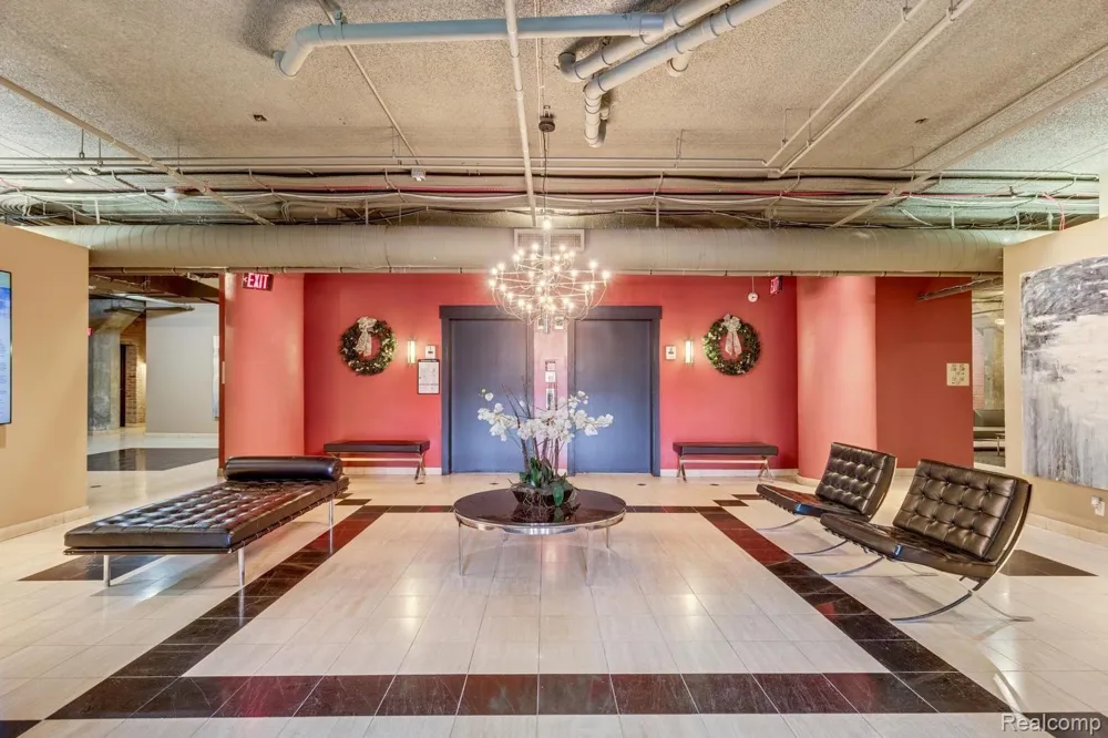 6533 E Jefferson Avenue #322 Detroit City, MI 48207