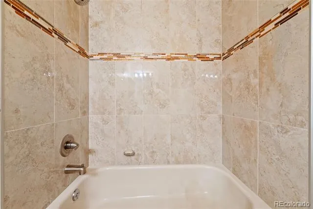 4 Shetland Court Highlands Ranch, CO 80130