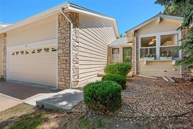 4 Shetland Court Highlands Ranch, CO 80130