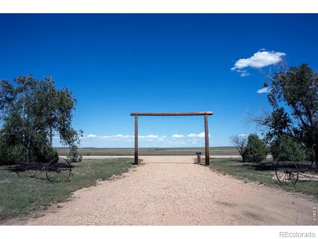 39566 County Road 84 Briggsdale, CO 80611