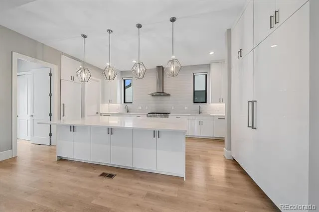 1975 S Gilpin Street Denver, CO 80210