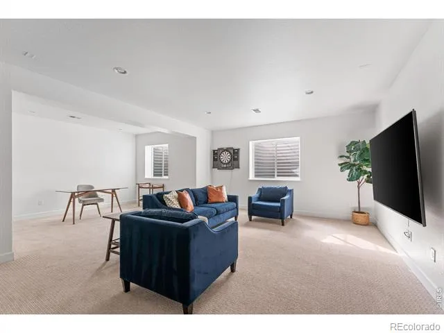 7281 S Vandriver Way Aurora, CO 80016