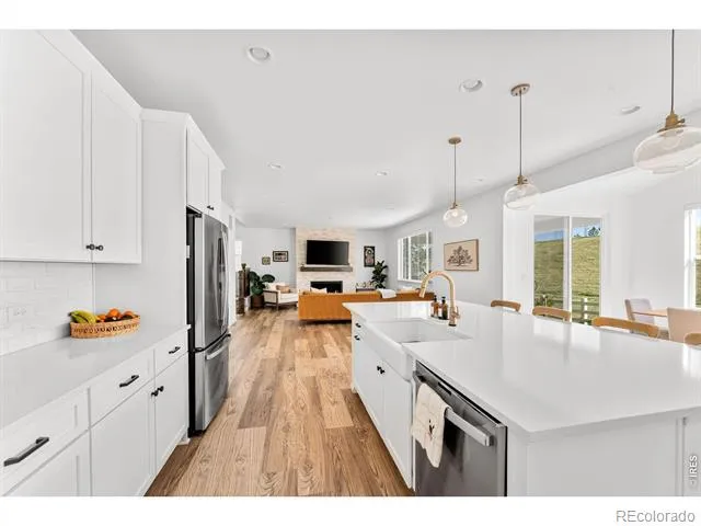 7281 S Vandriver Way Aurora, CO 80016