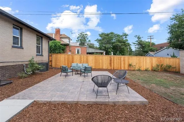 2940 Grove Street Denver, CO 80211