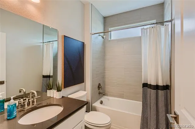 46426 Heritage Avenue Bennett, CO 80102