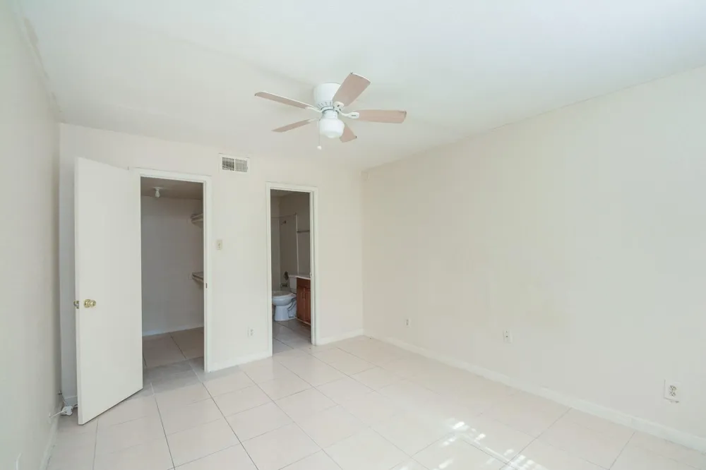 9700 Leawood Boulevard #1601 Houston, TX 77099