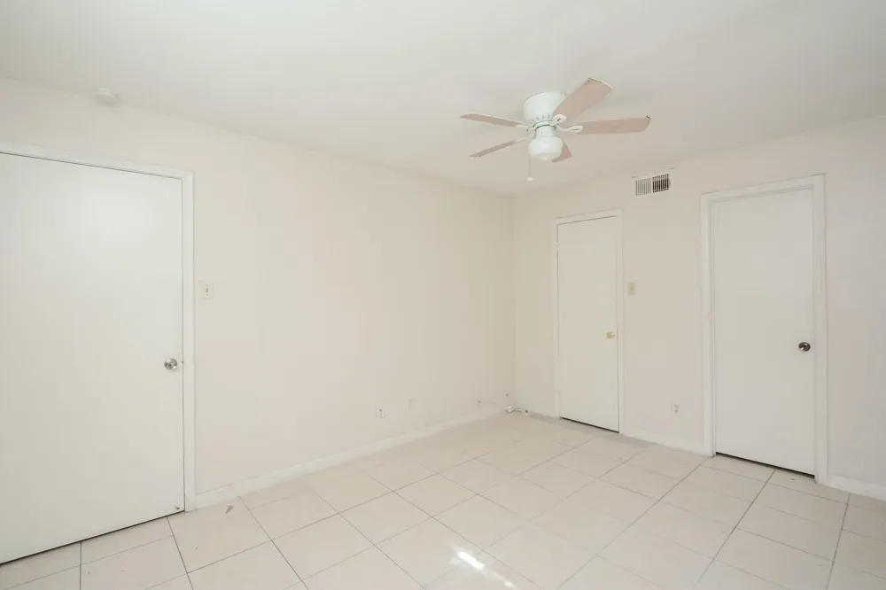 9700 Leawood Boulevard #1601 Houston, TX 77099