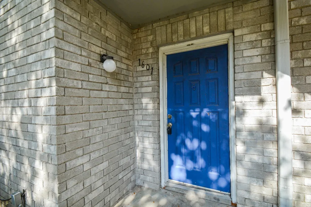 9700 Leawood Boulevard #1601 Houston, TX 77099