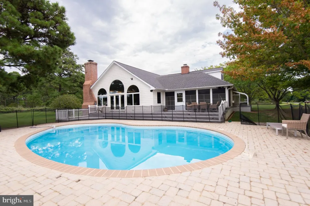 1001 WAGNER POINT ROAD Cambridge, MD 21613