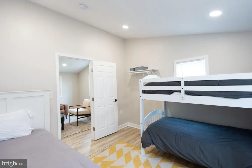 1001 WAGNER POINT ROAD Cambridge, MD 21613