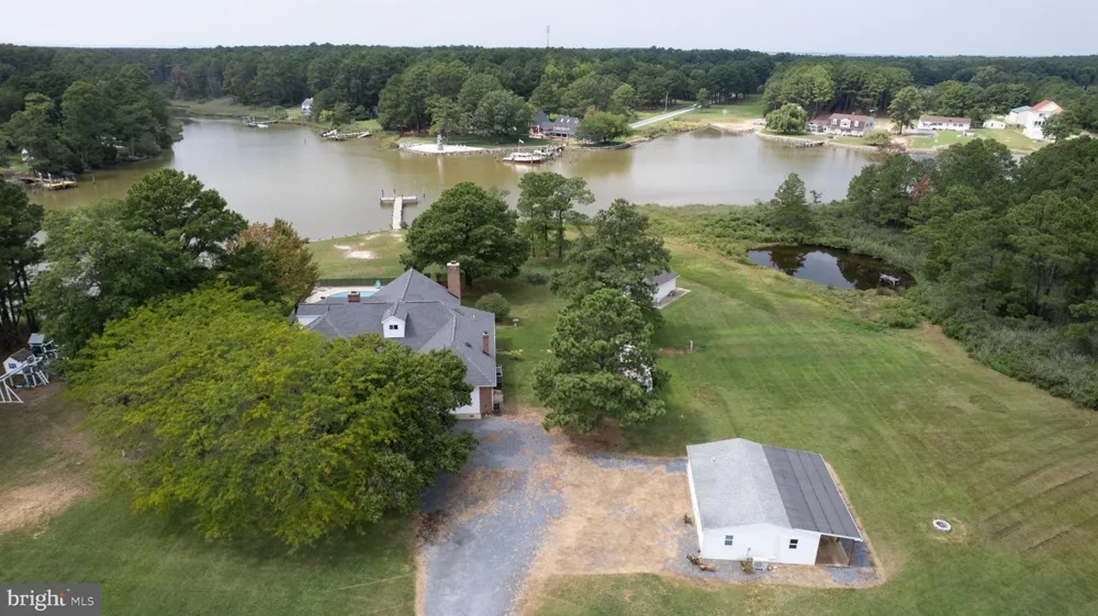 1001 WAGNER POINT ROAD Cambridge, MD 21613