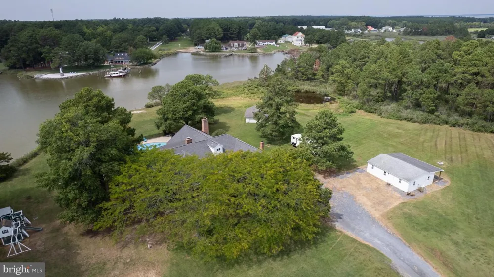 1001 WAGNER POINT ROAD Cambridge, MD 21613