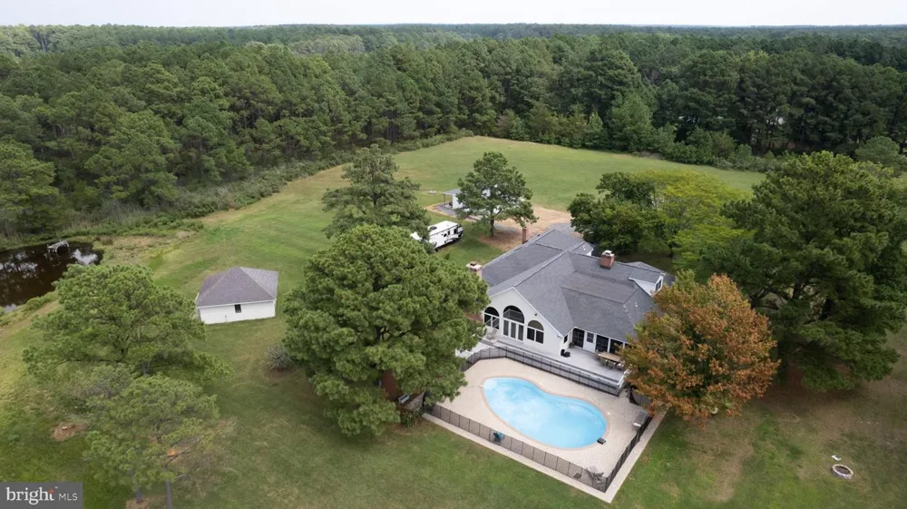 1001 WAGNER POINT ROAD Cambridge, MD 21613