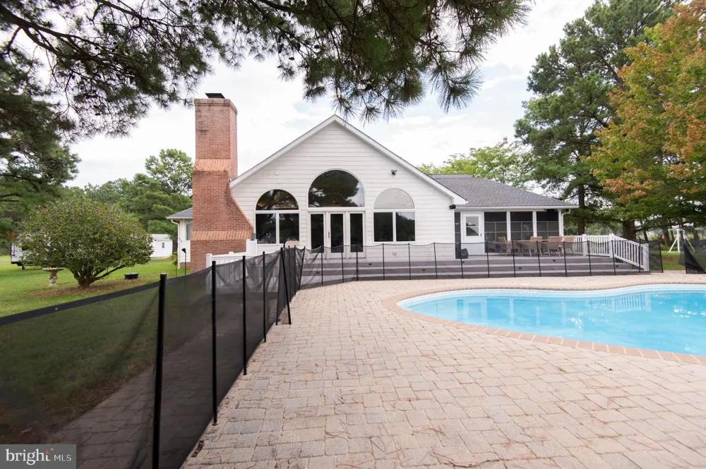 1001 WAGNER POINT ROAD Cambridge, MD 21613