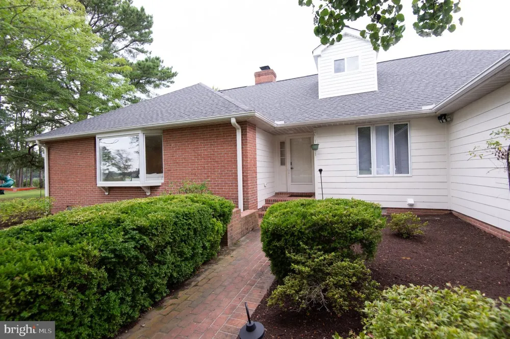 1001 WAGNER POINT ROAD Cambridge, MD 21613